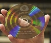 M-disc - долговечная альтернатива CD/DVD от компании Millenniata