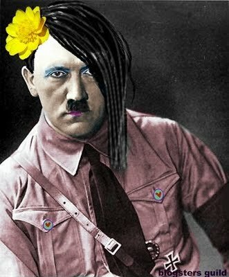 Британцы хотели превратить Гитлера в женщину